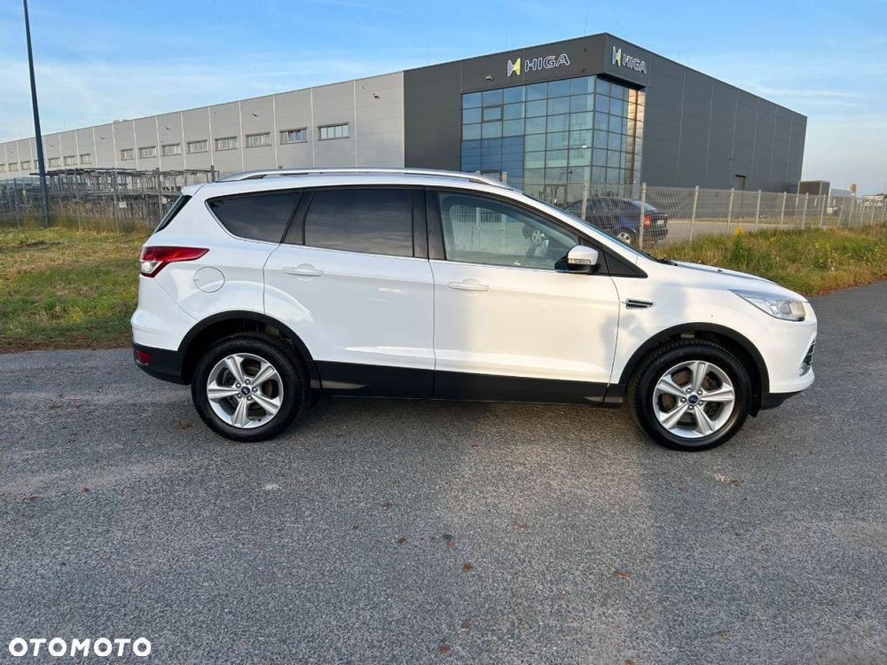 Ford Kuga - 4
