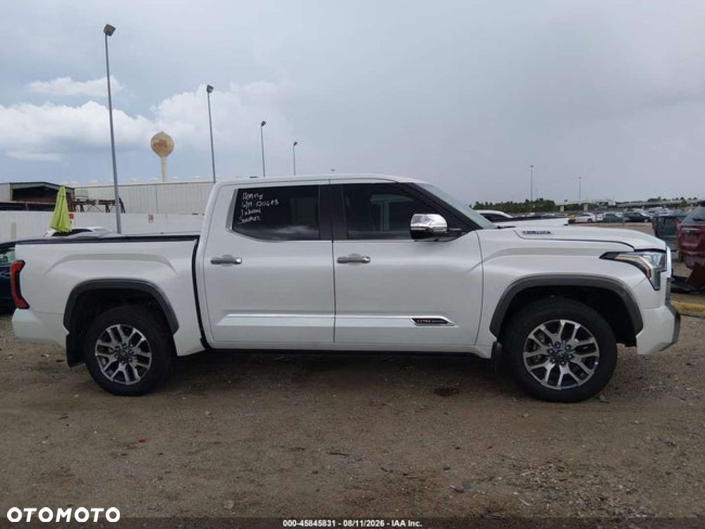 Toyota Tundra - 7