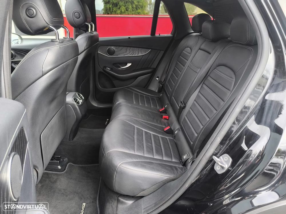 Mercedes-Benz GLC 350 e 4Matic 7G-TRONIC AMG Line - 31