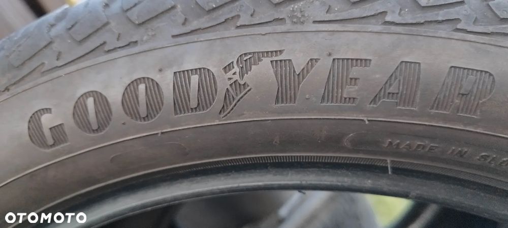 205/50/17 goodyear vector 4season gen2 - 4