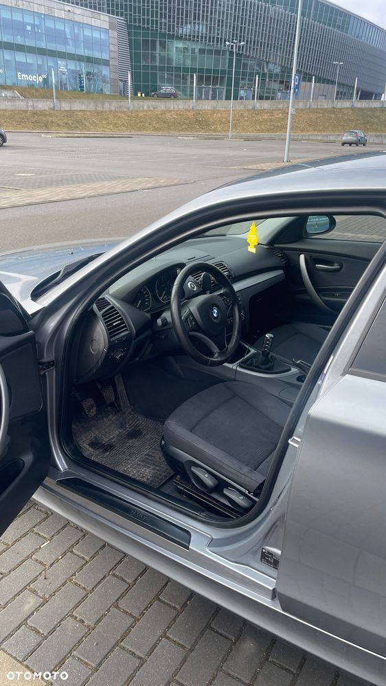 BMW Seria 1 - 21