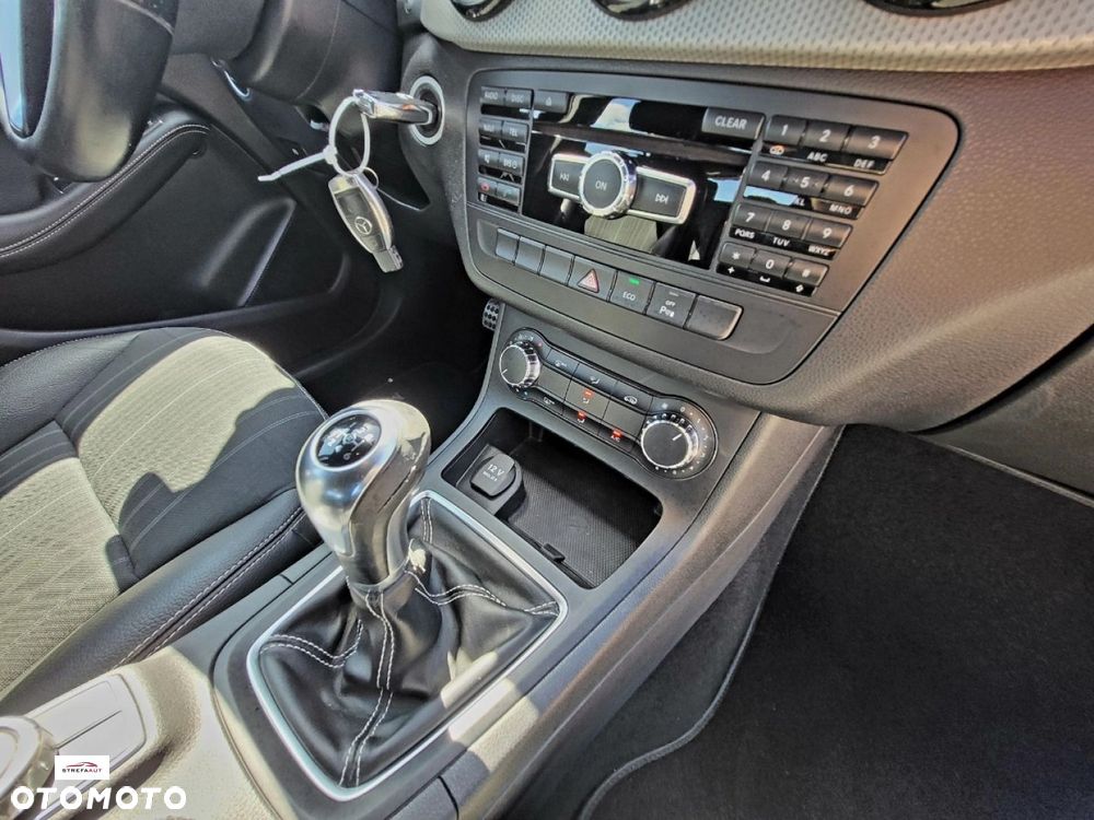 Mercedes-Benz Klasa B - 27