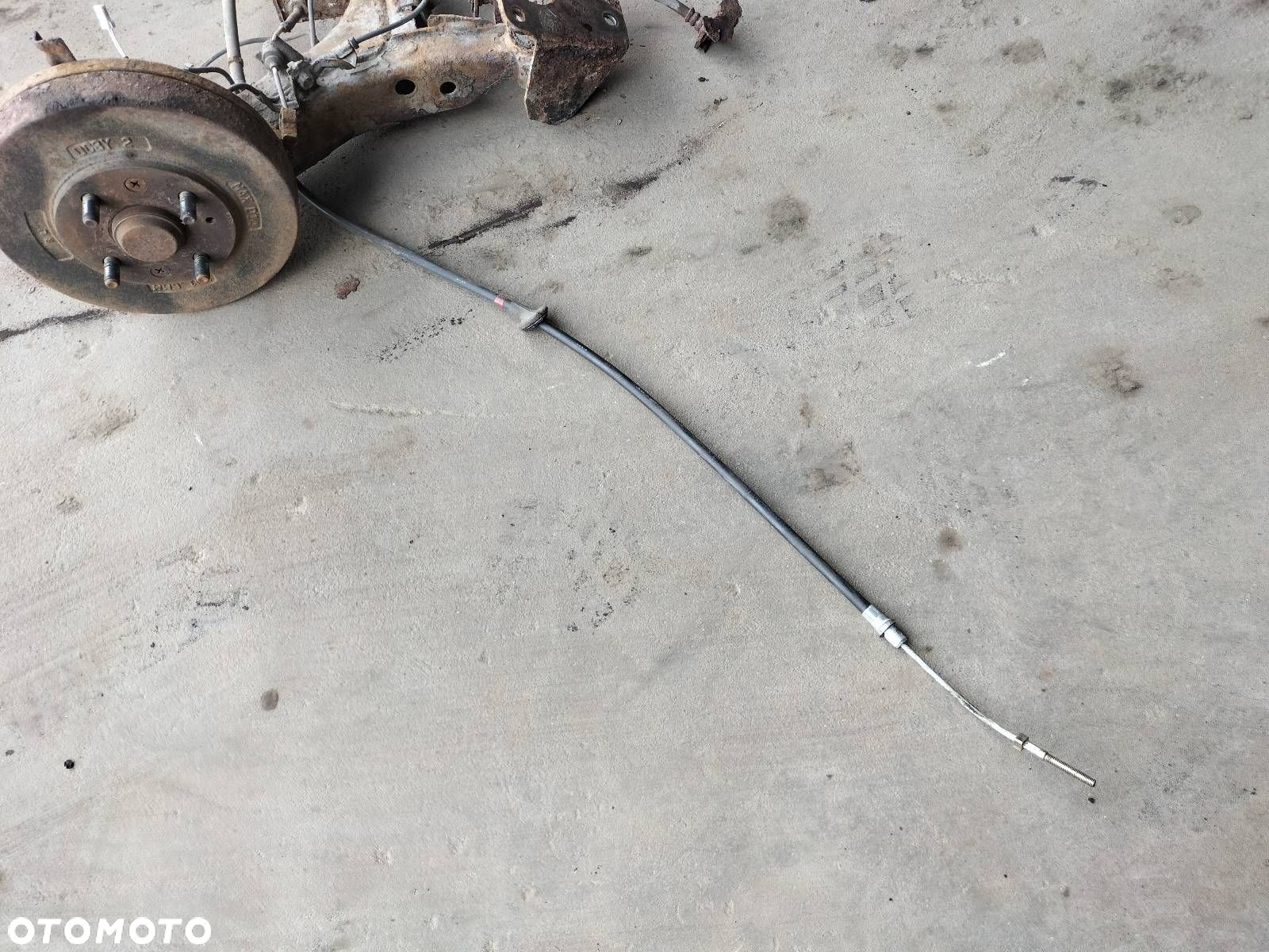 BELKA OŚ ZAWIESZENIA TYŁ BĘBNY Z ABS MAZDA DEMIO I 96-02 - 3