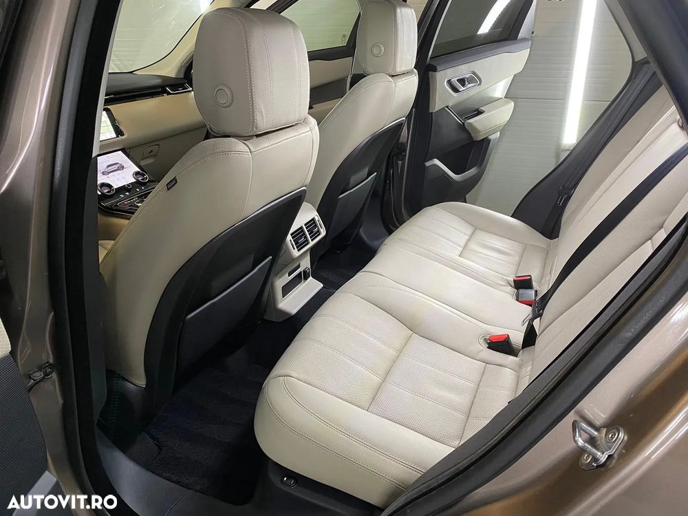 Land Rover Range Rover Velar 2.0 - 12