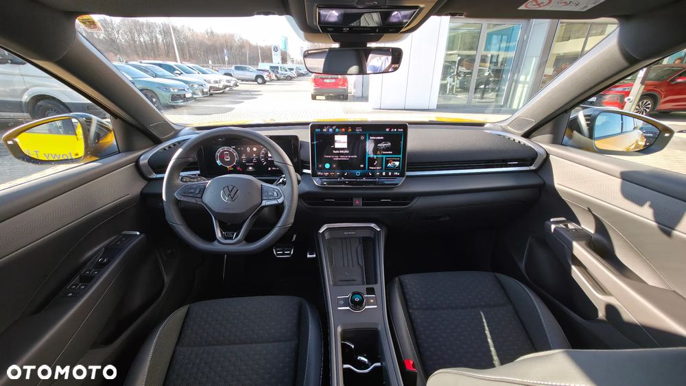 Volkswagen T-Roc 1.5 eTSI R-Line DSG - 12