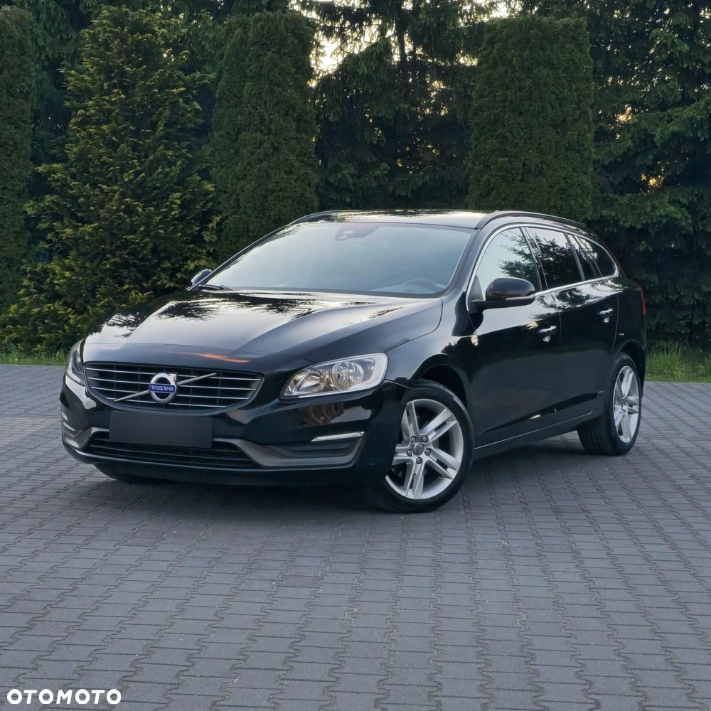 Volvo V60 D4 Momentum - 2