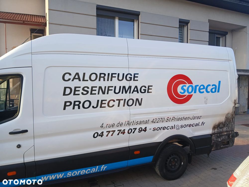 Ford Transit - 13