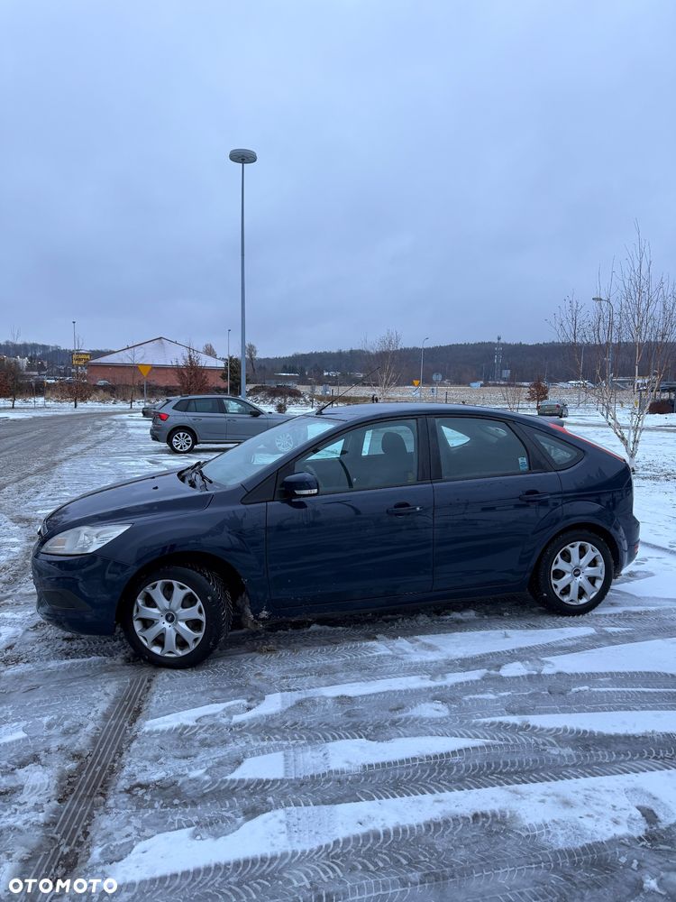 Ford Focus 2.0 Ghia - 3