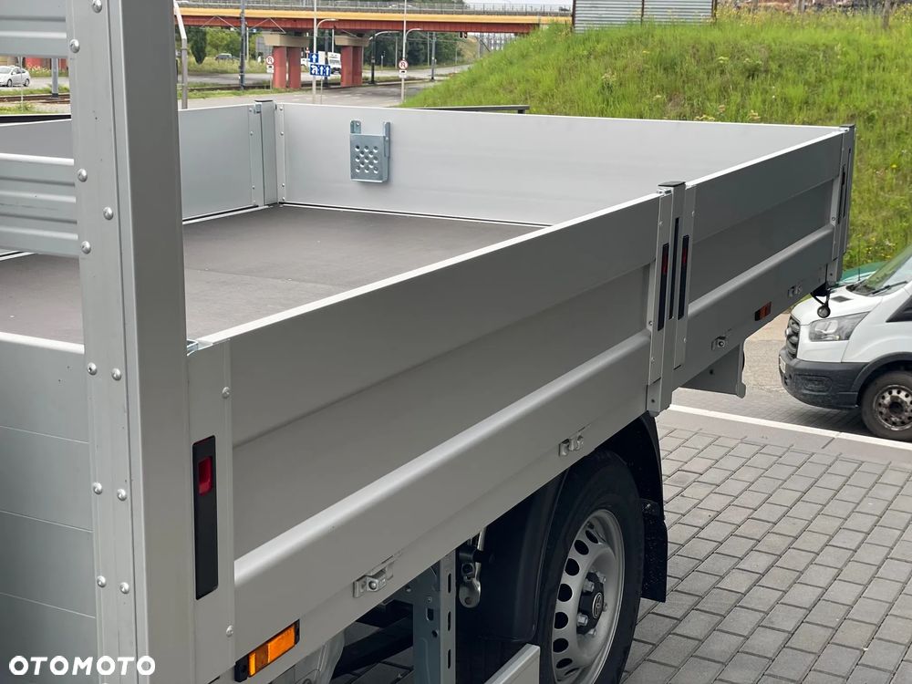 Toyota Proace MAX - 12