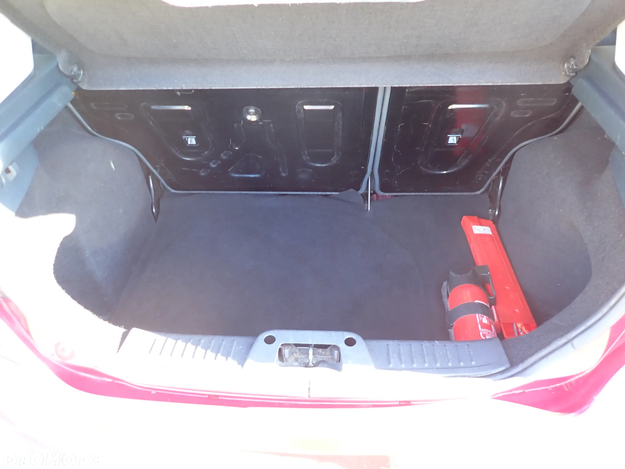 Ford Fiesta 1.4 Titanium - 12