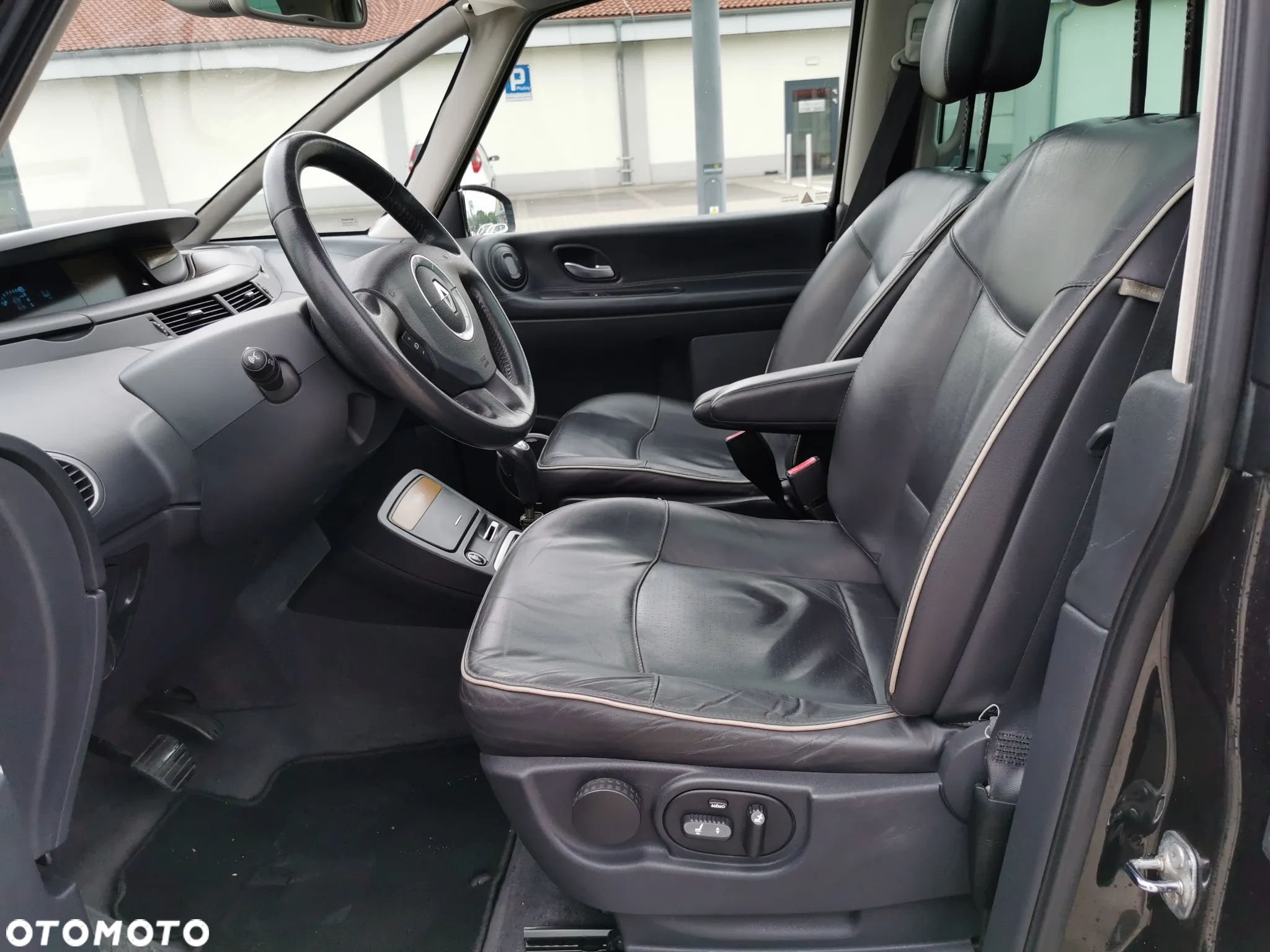 Renault Grand Espace 2.0 Initiale - 8