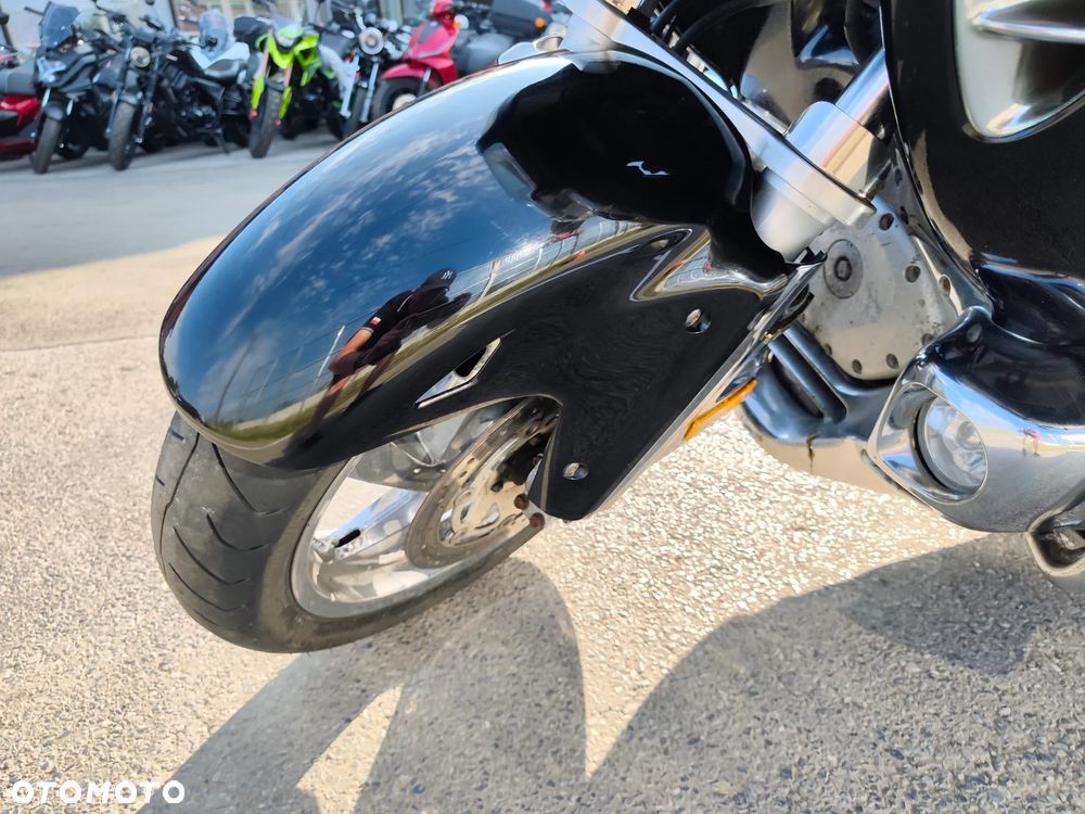 Honda GL - 37