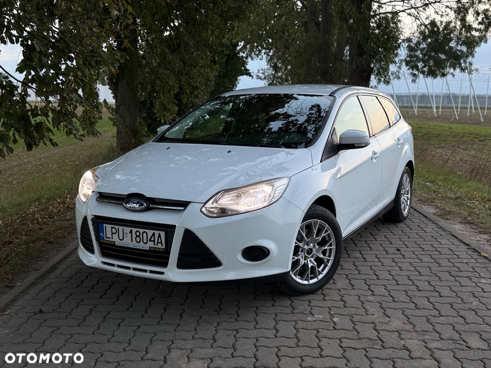 Ford Focus 1.6 Ambiente - 1