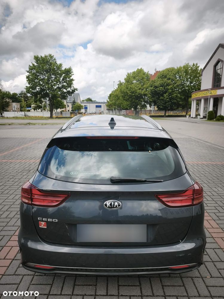 Kia Ceed 1.4 M - 10
