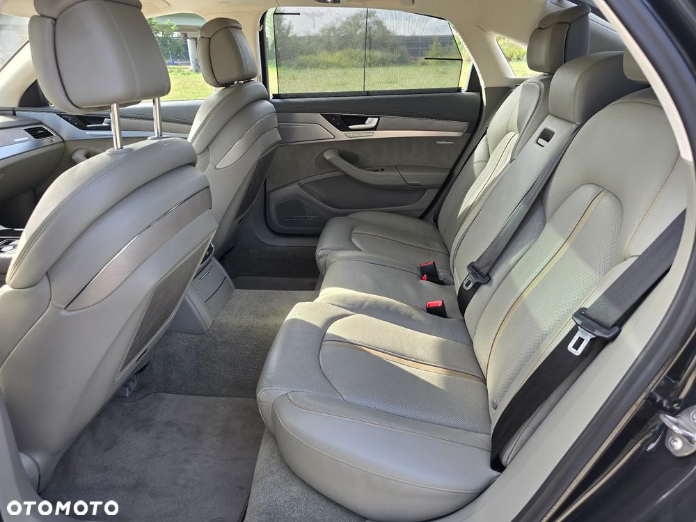 Audi A8 4.2 TDI clean diesel L Quattro - 23