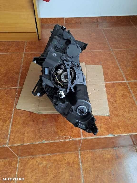 Far dreapta Opel Zafira C an 2011-2016 far nou - 5