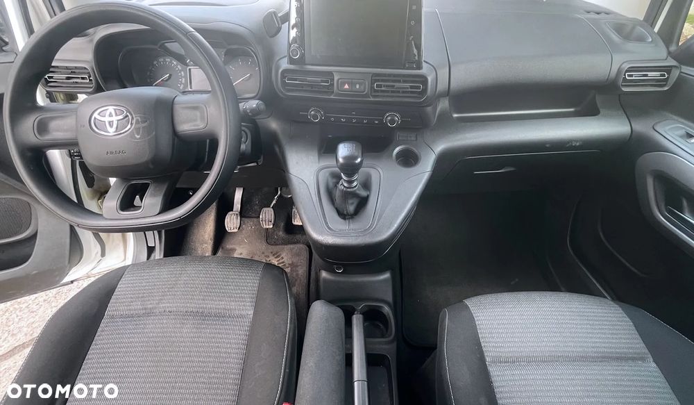 Toyota Proace City Verso 1.5 D-4D Family - 14