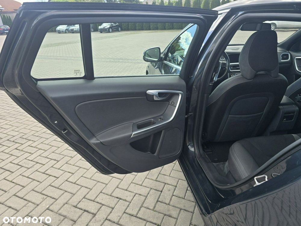 Volvo V60 - 19