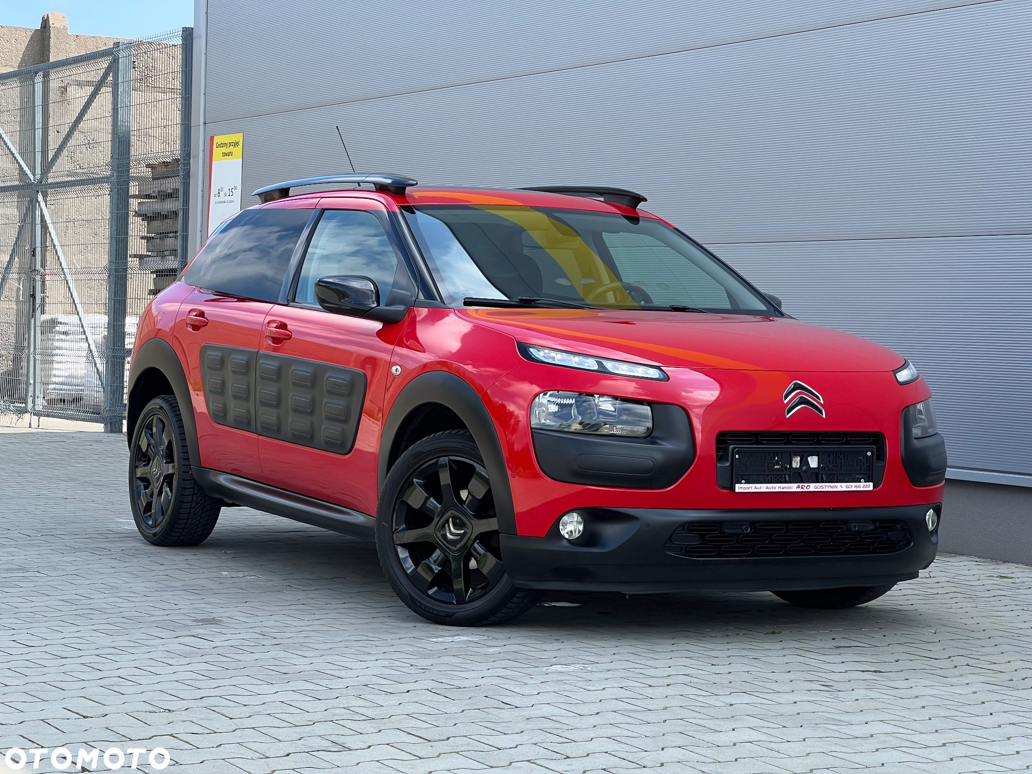 Citroën C4 Cactus 1.2 PureTech Shine Edition S&S ETG - 2