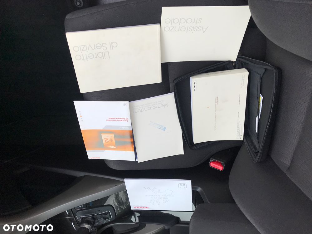 Honda Accord ver-2-2i--dtec-automatik-executive - 18