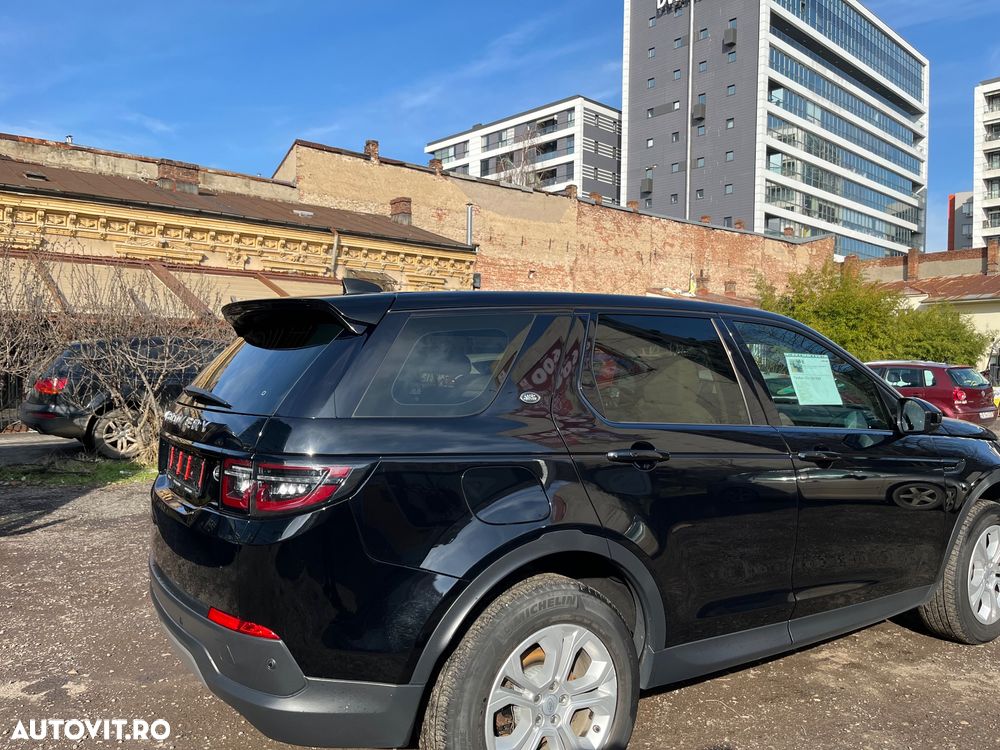 Land Rover Discovery Sport 2.0 D150 MHEV SE - 17