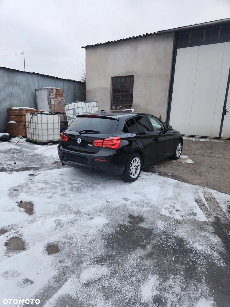 BMW Seria 1 118i Edition Metropolitan - 4