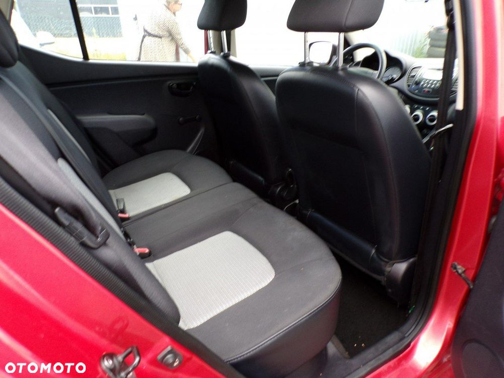 Hyundai i10 - 17