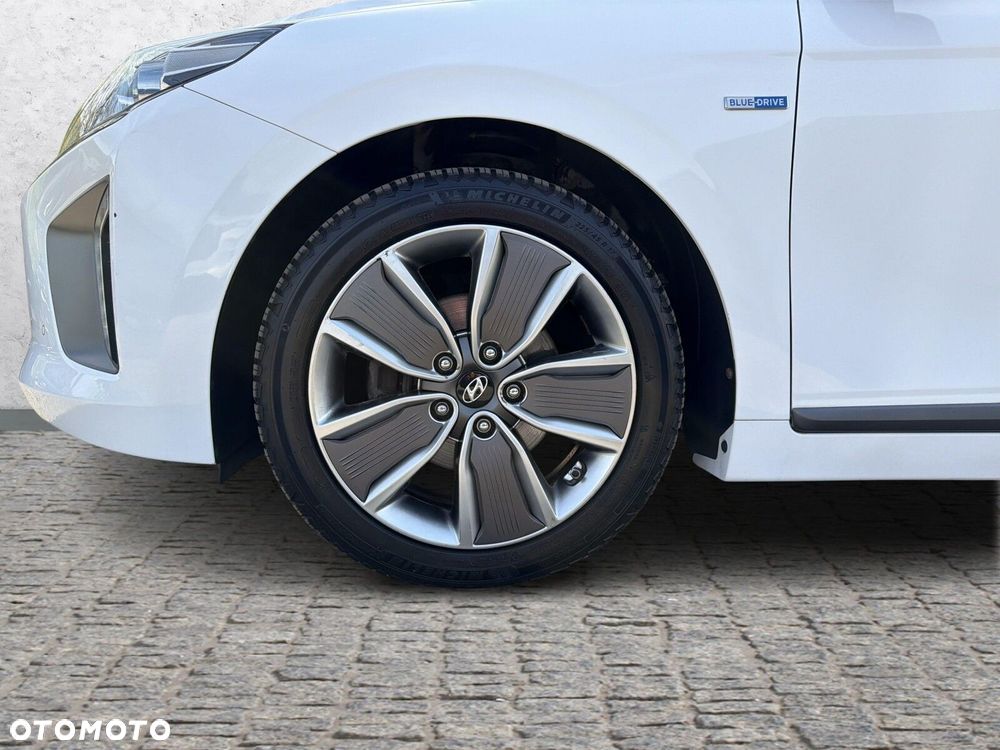 Hyundai IONIQ Hybrid Premium - 20