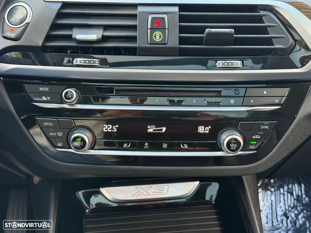 BMW X3 20 d xDrive Line Luxury - 53