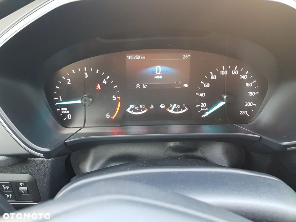 Ford Kuga 1.5 EcoBlue COOL&CONNECT - 11