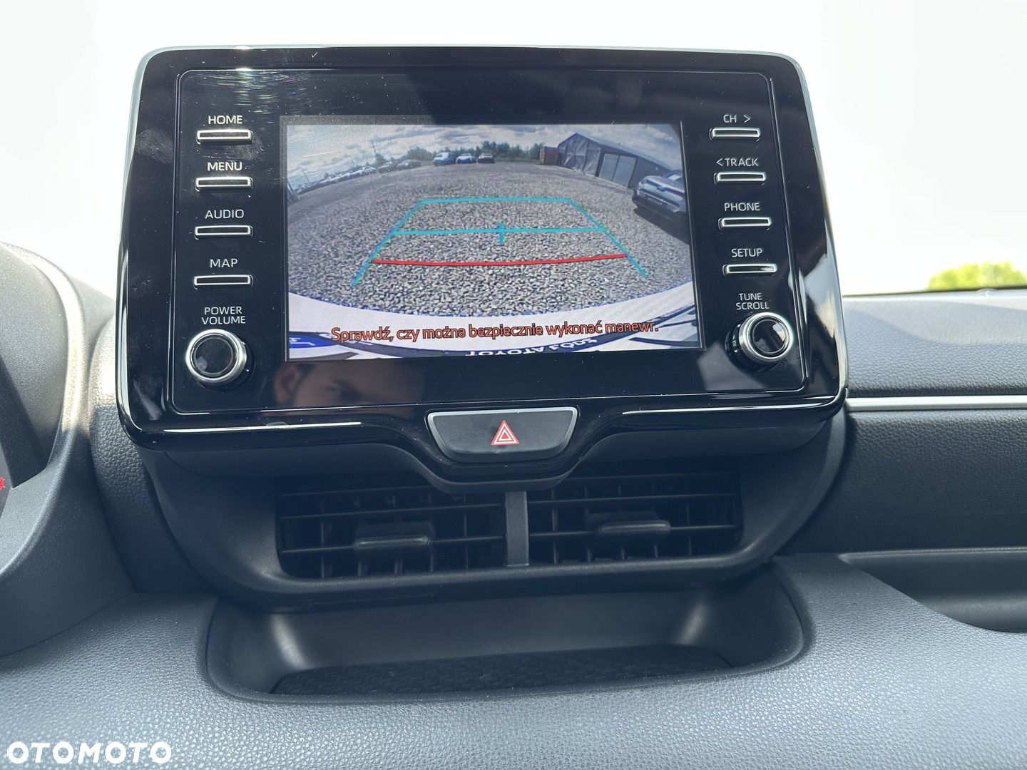 Toyota Yaris - 20