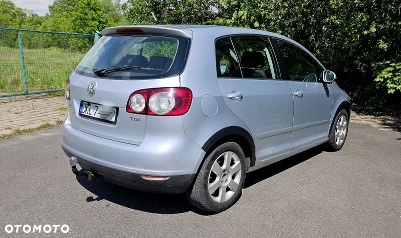 Volkswagen Golf Plus 1.9 TDI Trendline - 12