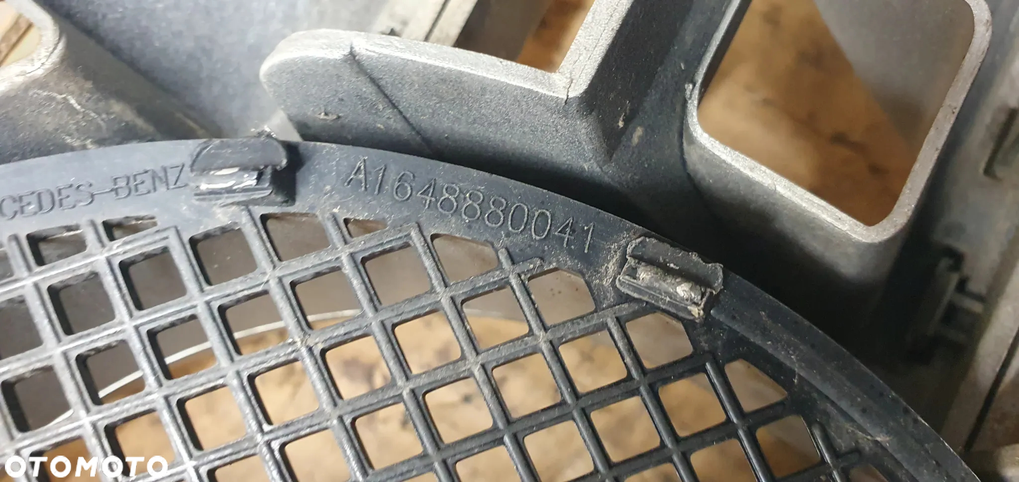 Grill atrapa zderzaka Mercedes ML W164 A1648880123 A1648800685 - 9