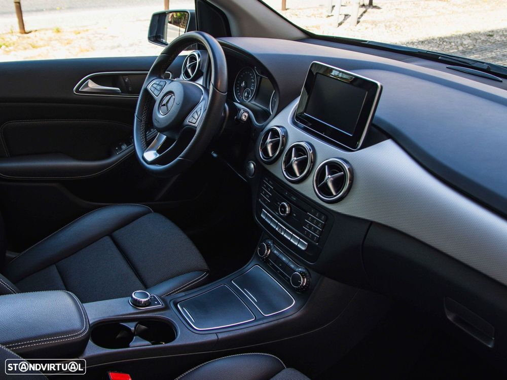 Mercedes-Benz B 180 (CDI) d 7G-DCT Urban - 18