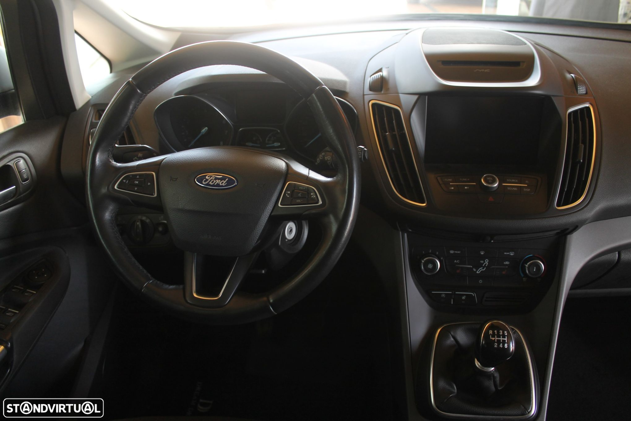 Ford Grand C-Max 1.0 EcoBoost S&S Trend - 14