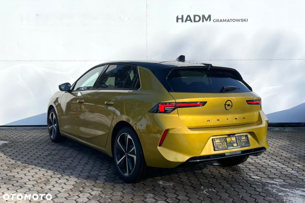 Opel Astra 1.2 T GS S&S - 8