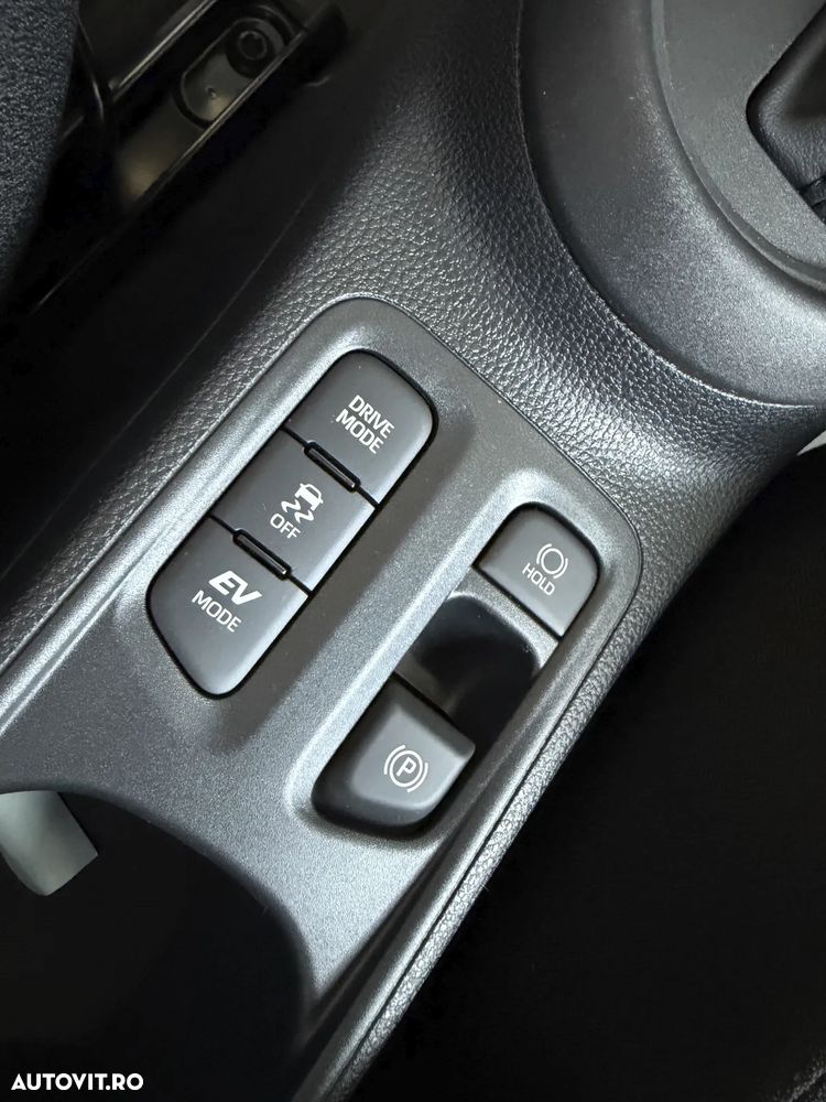 Toyota Aygo X 1.5l HEV 116CP Active - 5