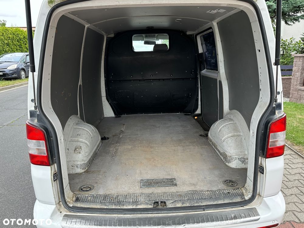 Volkswagen Transporter - 9