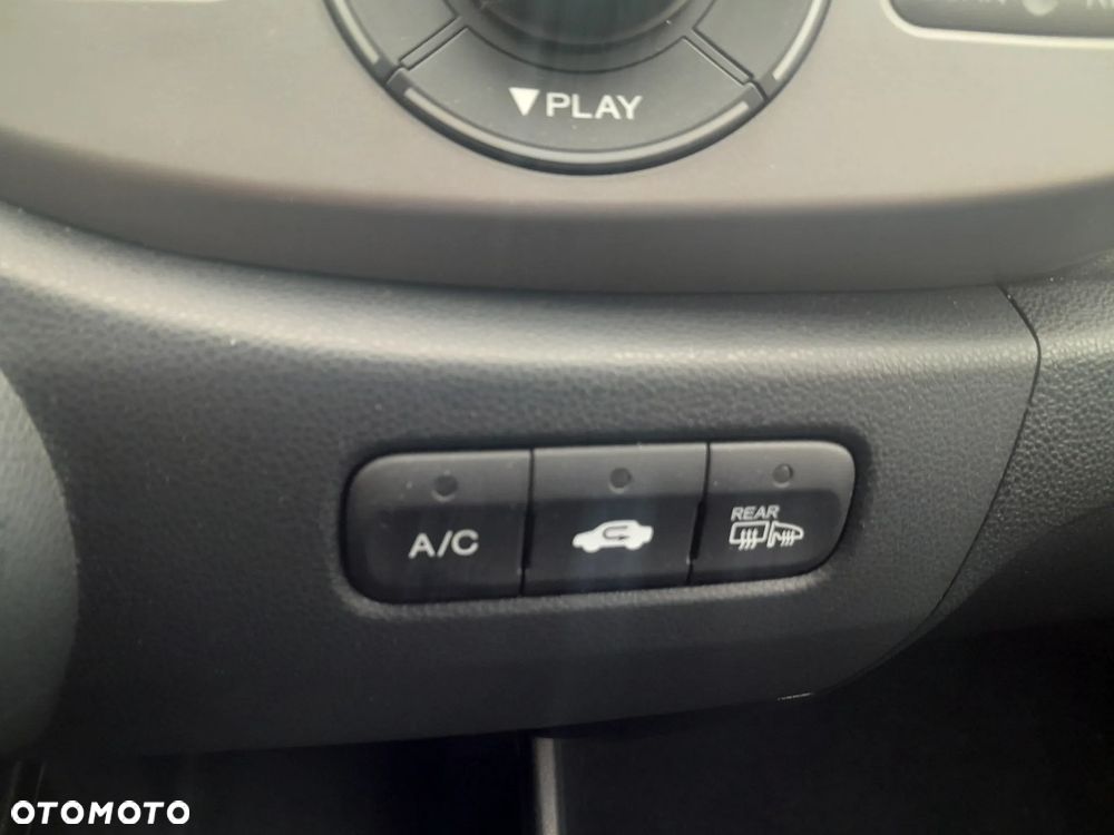 Honda Jazz 1.2 i-VTEC S Cool - 12