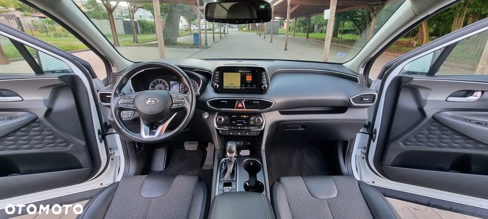 Hyundai Santa Fe 2.4 GDI 4WD SEVEN Premium - 20