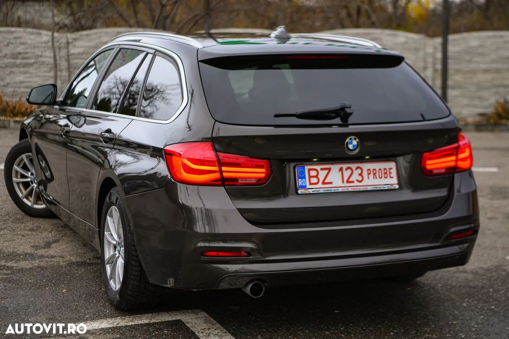 BMW Seria 3 318d Touring Aut. Advantage - 32