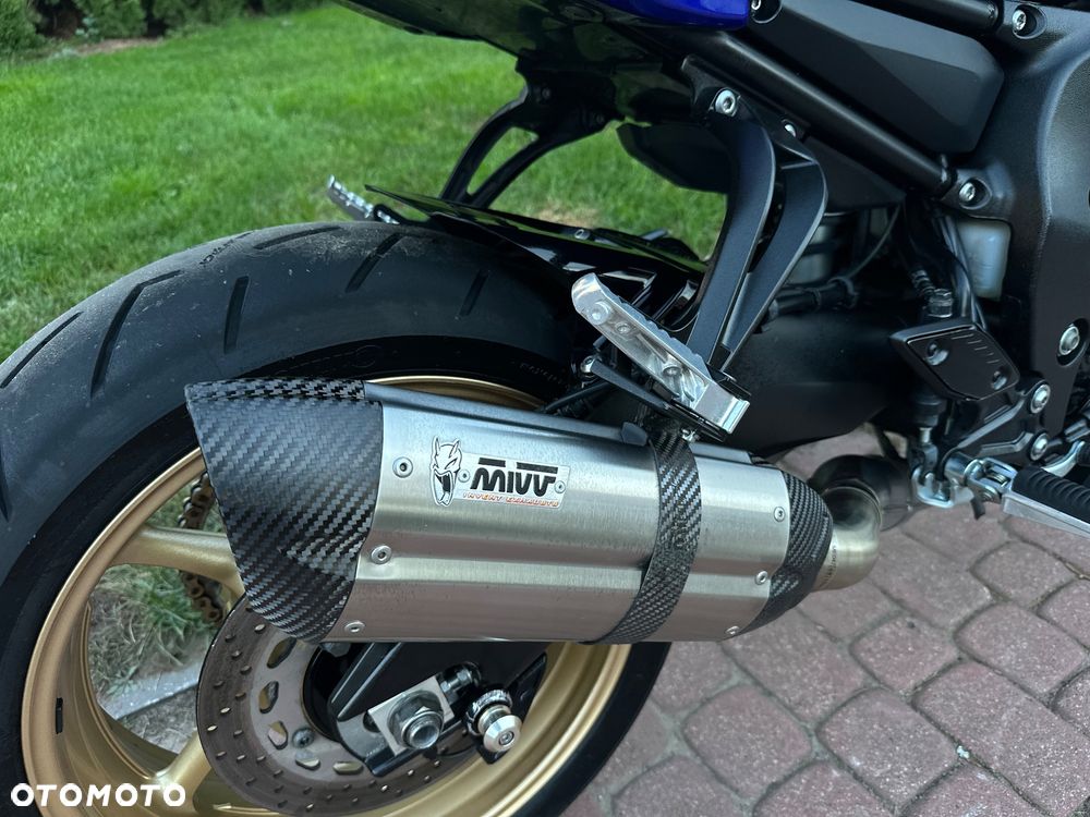 Yamaha FZ8 - 19