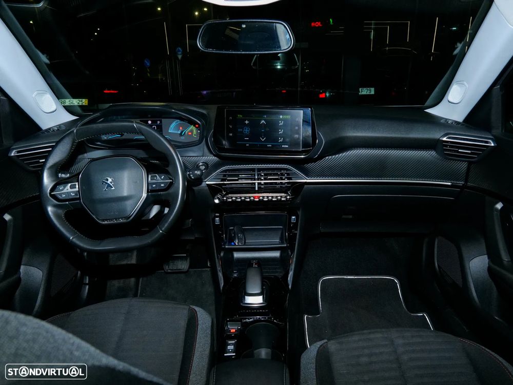 Peugeot e-2008 Allure+ - 12