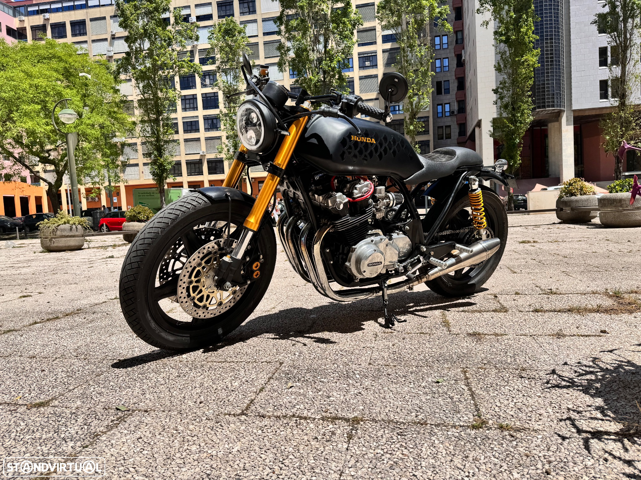 Honda CB CB 750 - 2