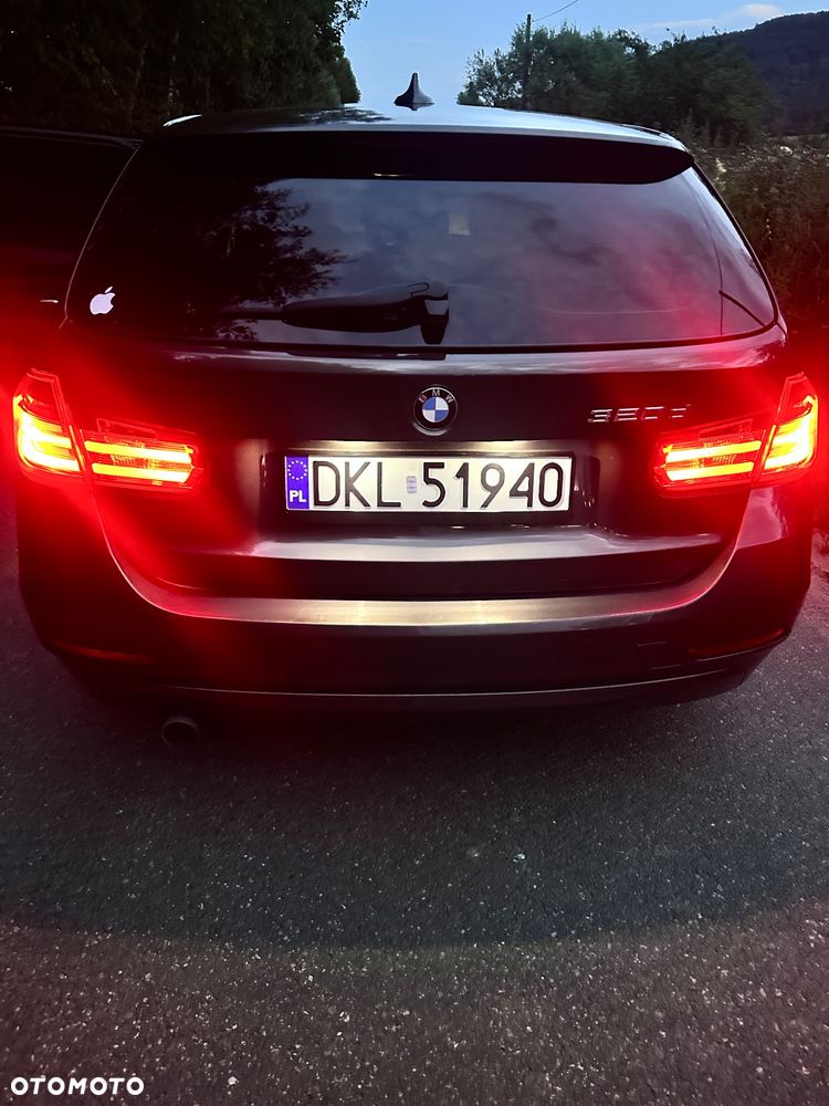 BMW Seria 3 320d - 22