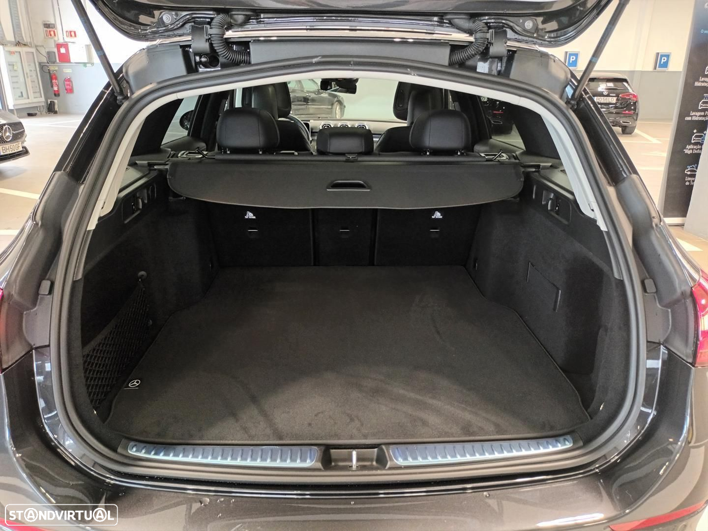 Mercedes-Benz C 300 d AMG Line - 16