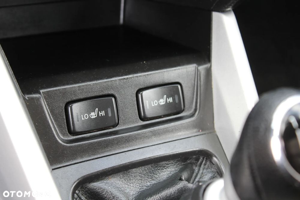 Suzuki Vitara 1.6 DDiS (4x4) Allgrip Comfort+ - 27