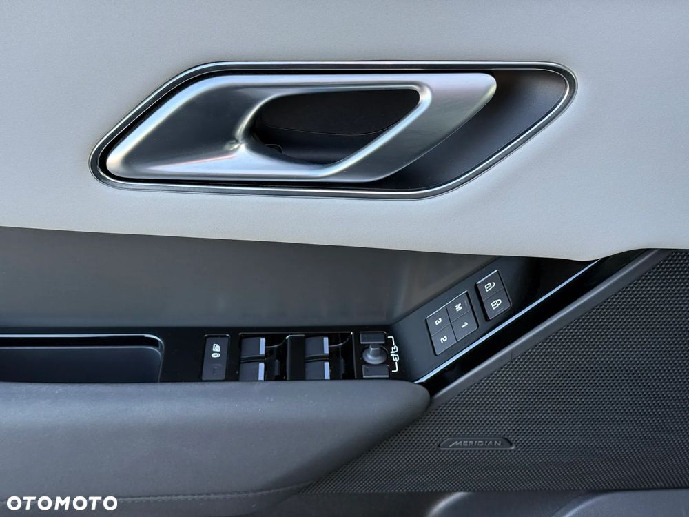 Land Rover Range Rover Velar 2.0 P250 Dynamic SE - 15