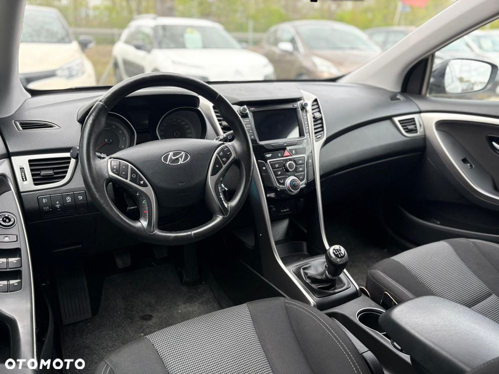Hyundai i30 1.6 GDI Classic - 13