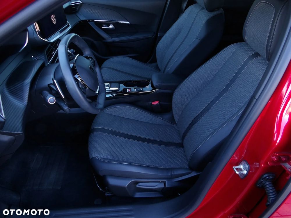 Peugeot 2008 1.2 PureTech Active Pack S&S EAT8 - 27